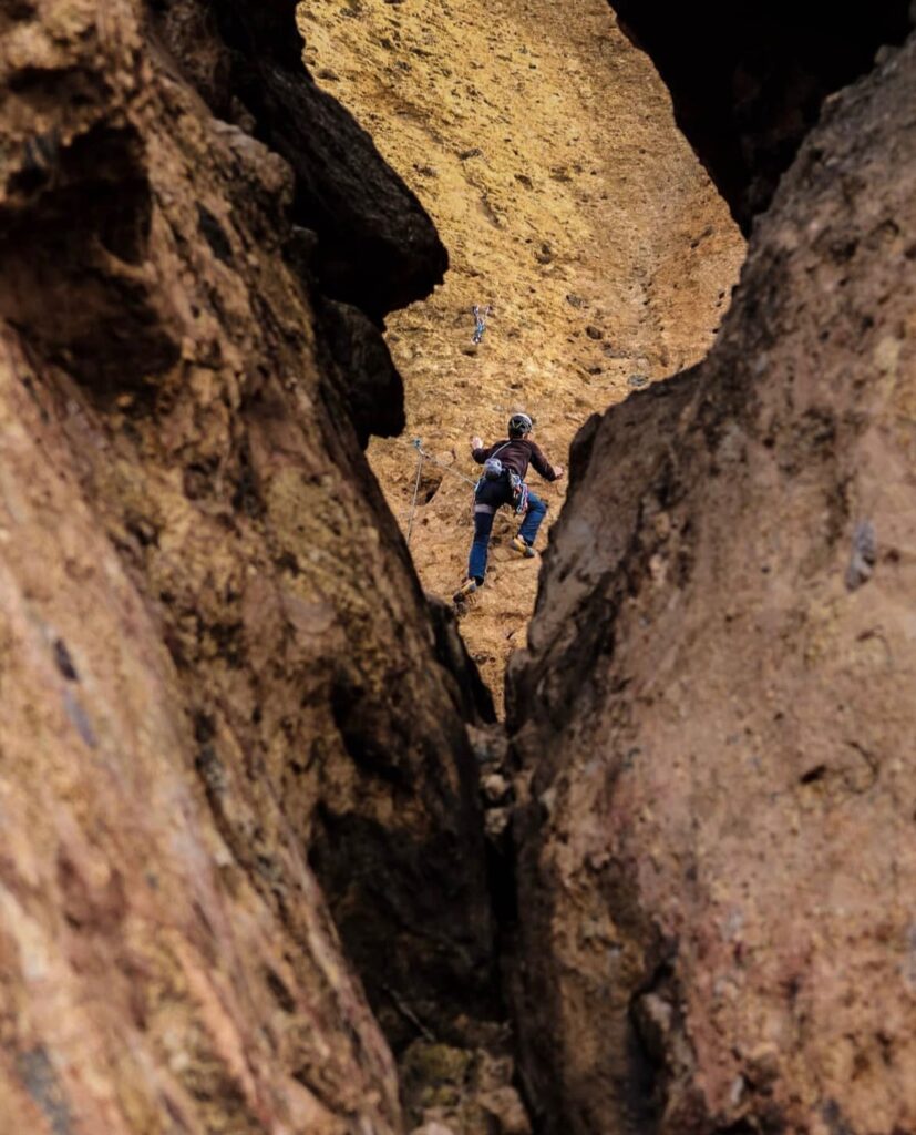rock climbing in apple valley california