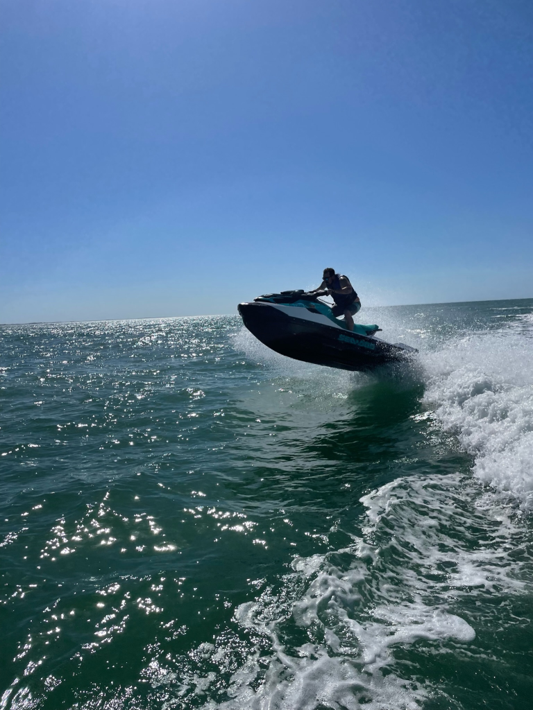 Fly-N-High Waverunners & Parasailing
