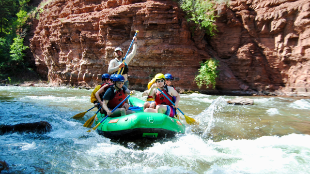 rafting crew