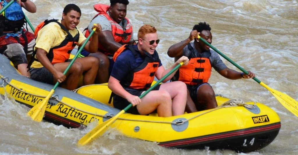 crew rafting