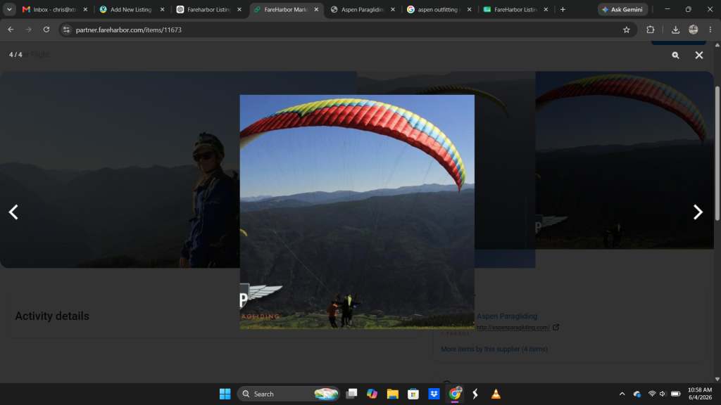 Paragliders in Aspen.