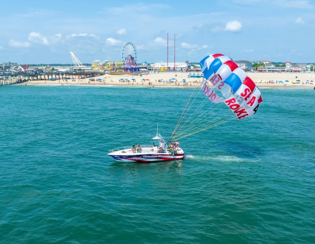 A parasail boat in ocean city.